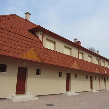 Harsas Apartmanhaz Apartment Balatonboglar