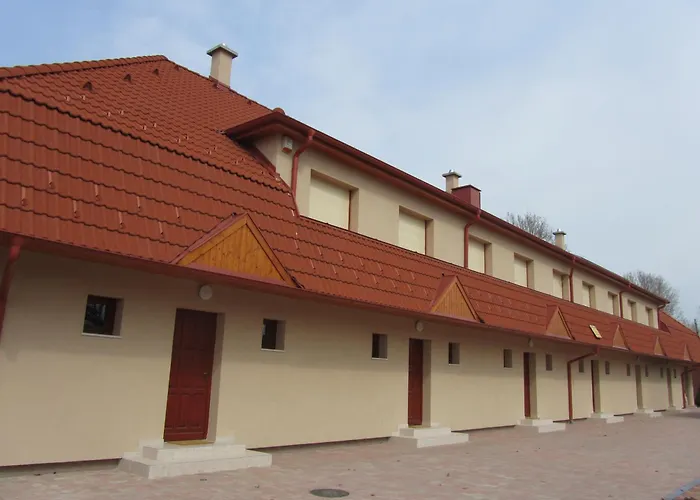 Harsas Apartmanhaz Διαμέρισμα Balatonboglár