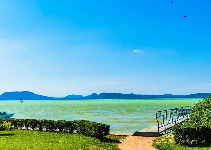 Hársas * Balatonboglár